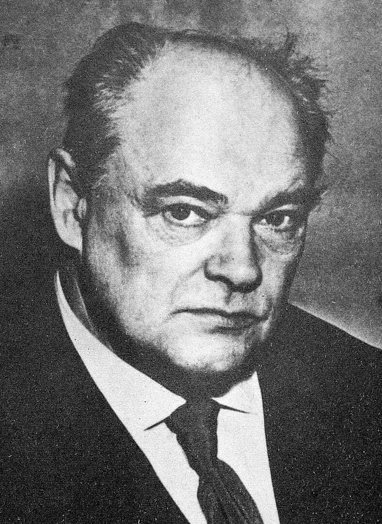 Чарушин Евгений Иванович